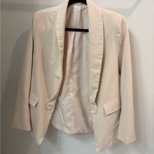 Elegant Cream Women's Blazer